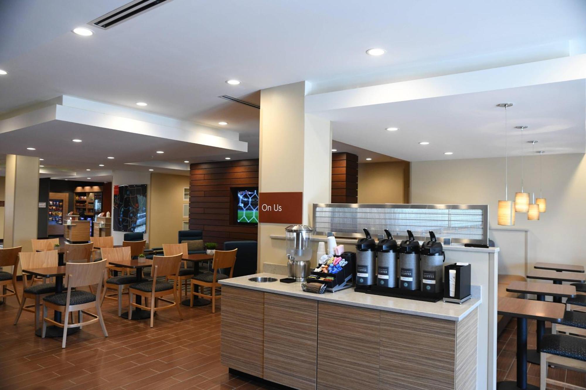 Towneplace Suites Kansas City At Briarcliff Zewnętrze zdjęcie