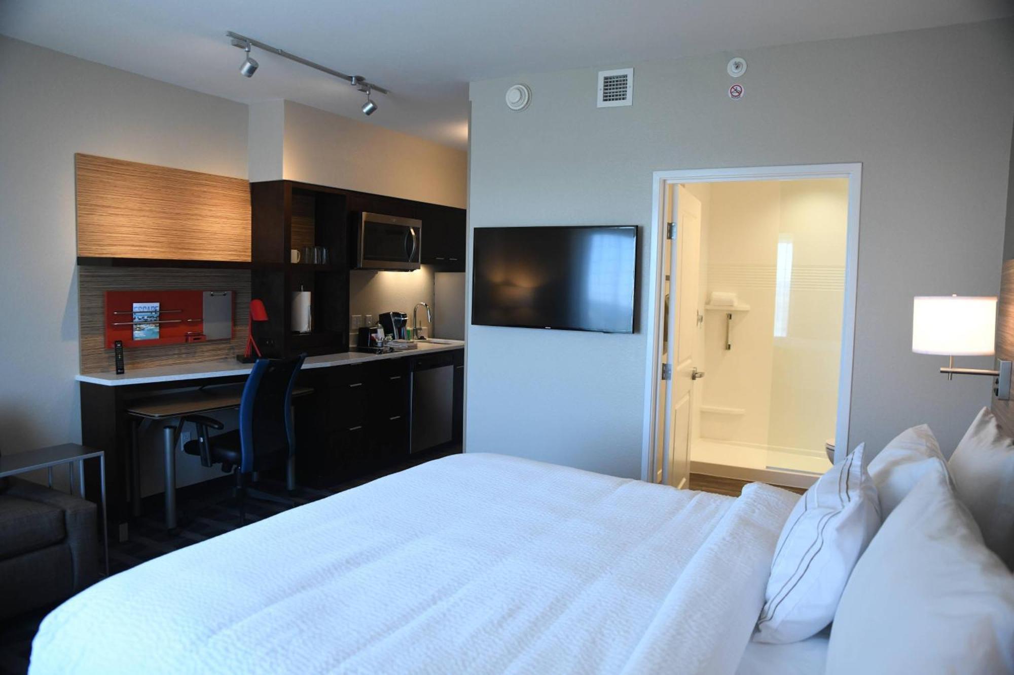 Towneplace Suites Kansas City At Briarcliff Zewnętrze zdjęcie
